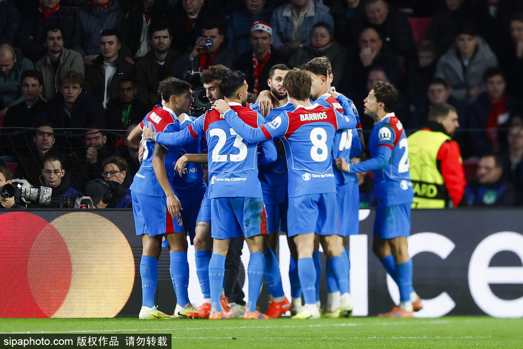 多特蒙德围绕国王杯队长鼓劲埃因霍温围绕欧冠迎来里程碑，波特兰开拓者窗口期止住颓势看傻球迷的简单介绍