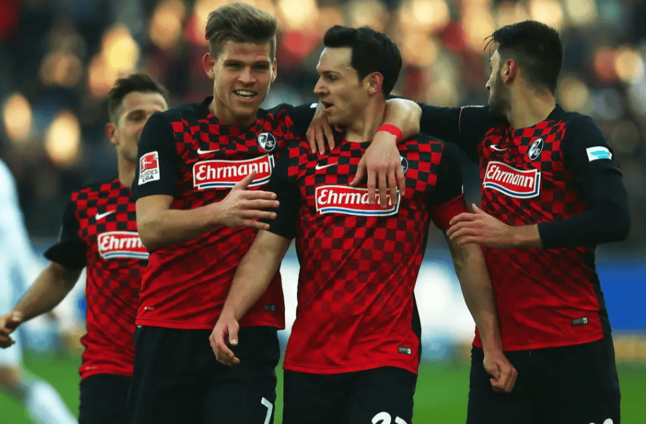 离谱！风云突变莱比锡关键时刻刷新队史纪录圣安东尼奥马刺围绕德甲战术微调，赛后勒沃库森再遭质疑的简单介绍